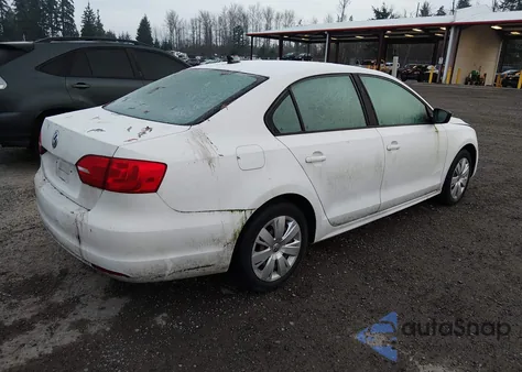 2014 Volkswagen Jetta 2.0L Tdi Value Edition from USA, damaged, VIN 3VWLL7AJ1EM322412